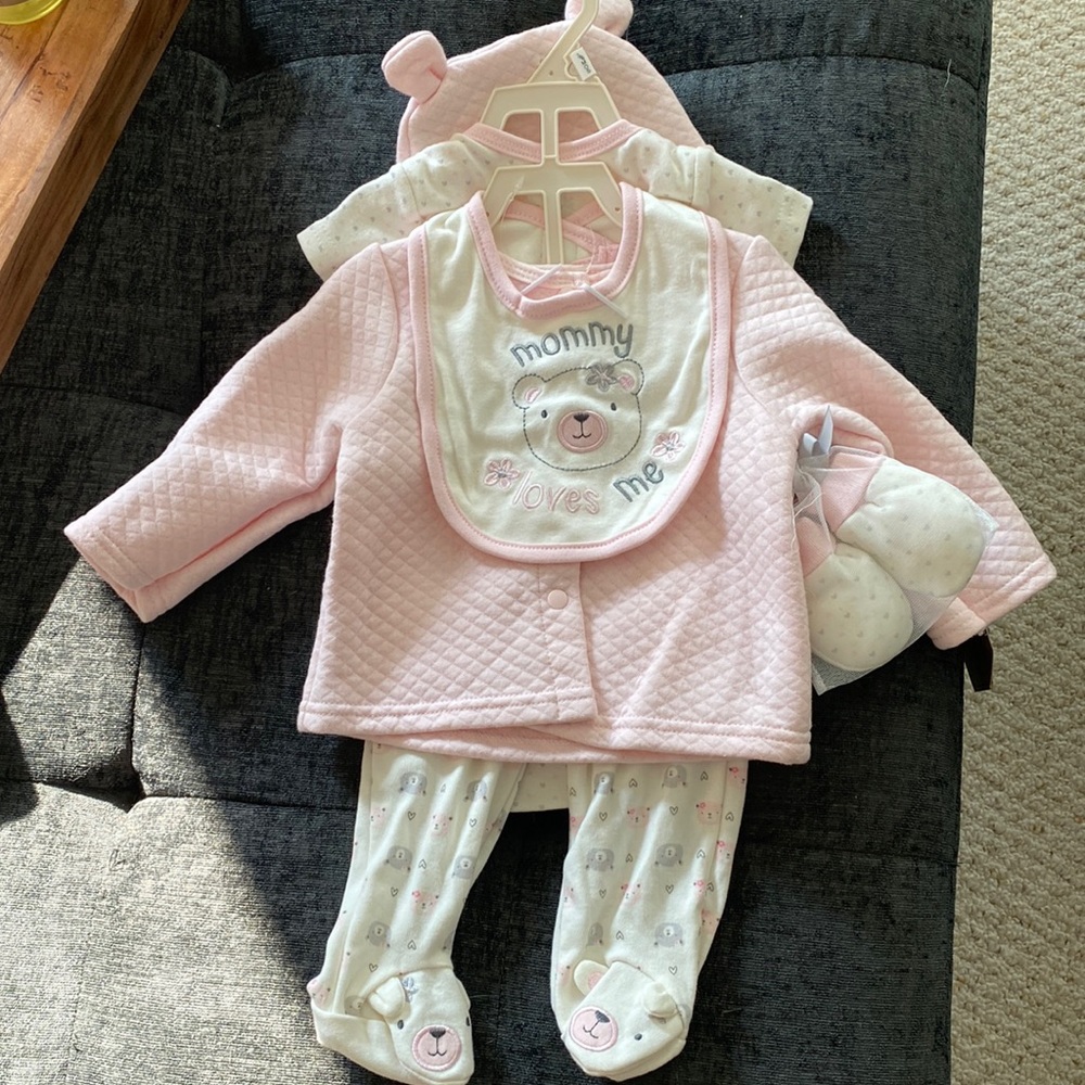 Chick Pea 6PC Set. Size 3-6M